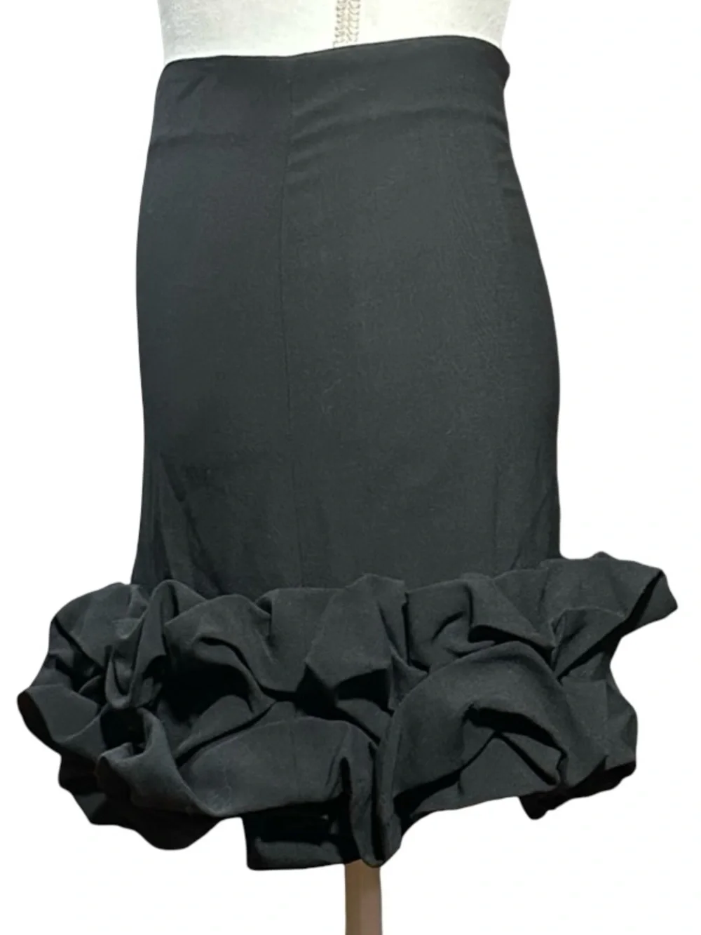 ZARA Black‎ Structured Mini Skirt with Voluminous Ruffle Hem - XS